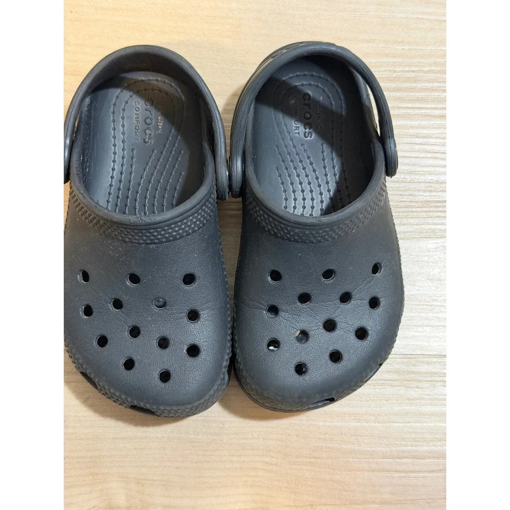 Crocs Classic Clogs Black 8 Toddler Boys Girls Slip On Water Shoes